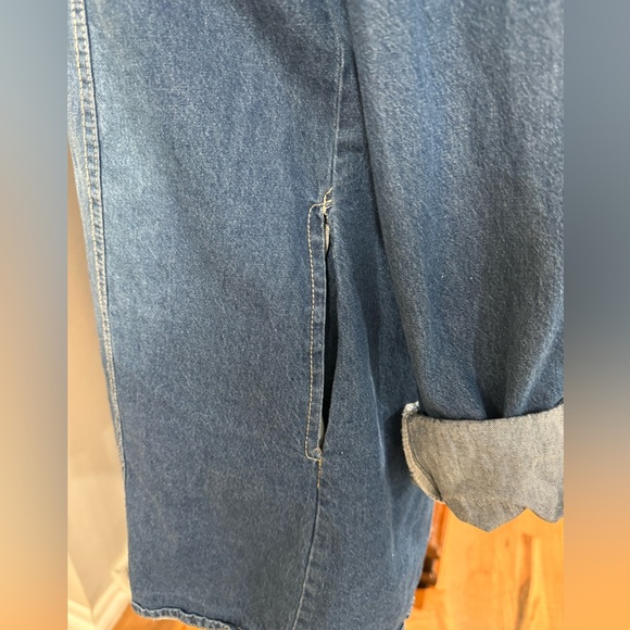 Women’s American Clothing Inc, Jean dress - Picture 2 of 5